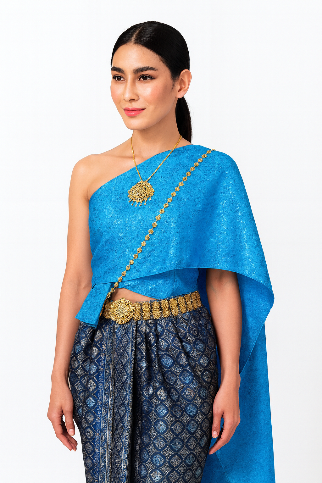 Siam Regal's "Sukhothai Charm" Collection