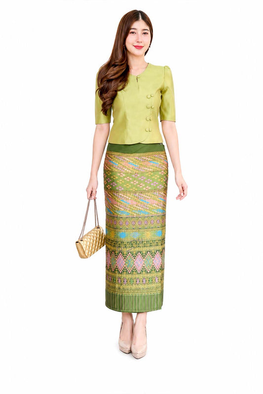 Green Thai Traditional Women's Silk Style Blouse and Long Sarong Skirt Set – Elegant Thai Formal Outfit, Traditional Thai Dress, Wedding Guest, Temple Wear, Cultural Ceremony Attire, Thai National Costume