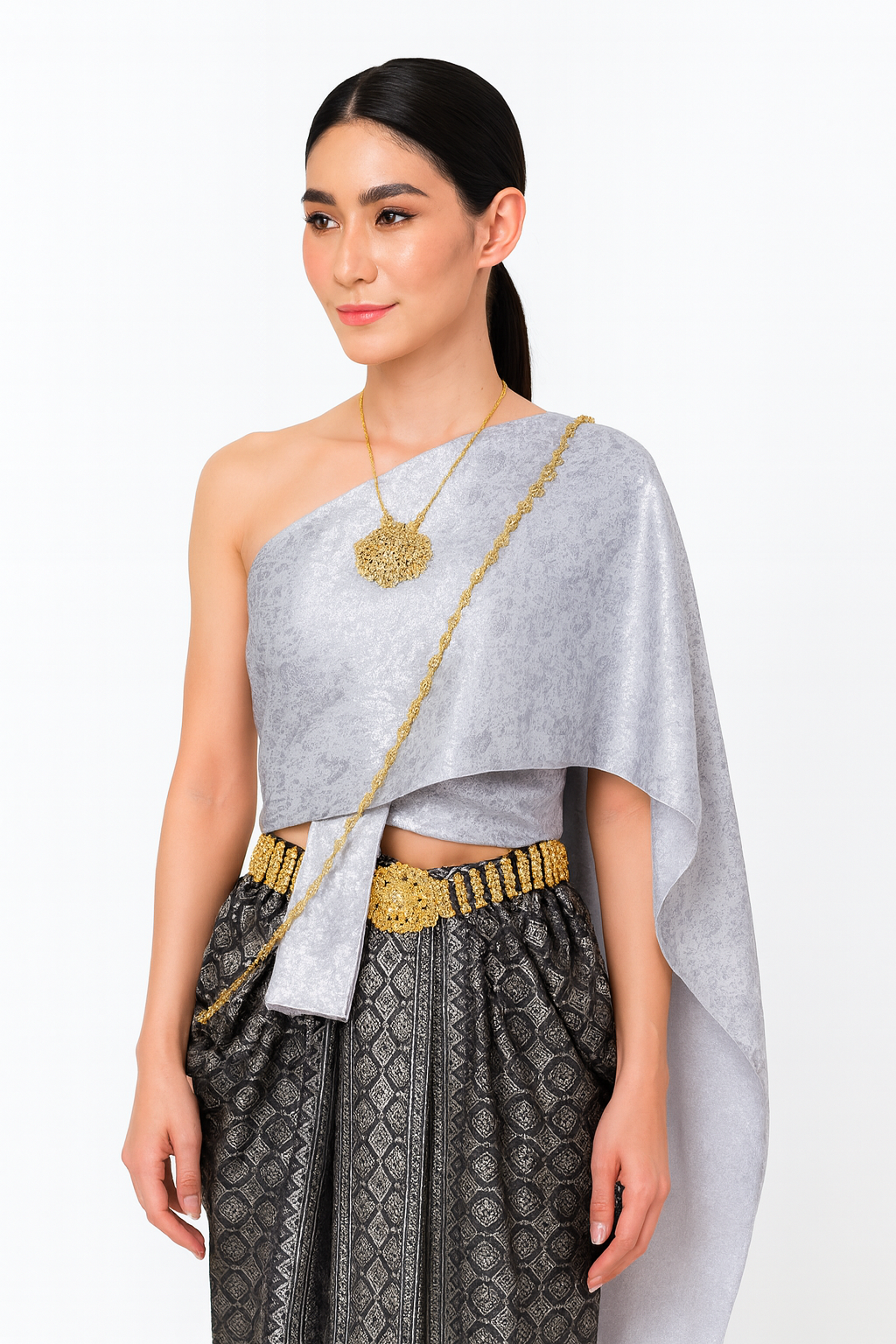 Siam Regal's "Sukhothai Charm" Collection